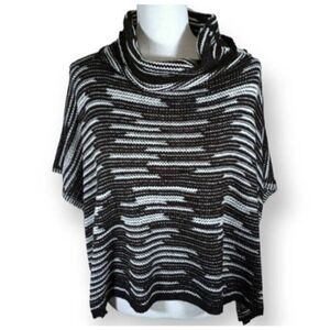 LIBBY EDELMAN BLACK & WHITE COWL-NECK SWEATER PONCHO SZ.OS EUC.